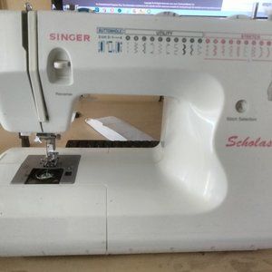 Singer 6510 Sewing machine ( used )